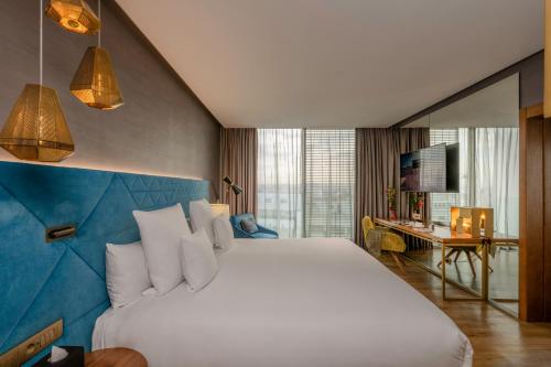 Suite Premium (3 personas) del hotel Barcelo Anfa Casablanca. Foto 1
