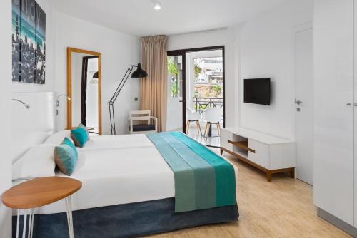 Estudio del hotel Saint George. Foto 2