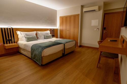 Habitación Doble - 2 camas del hotel Santa Eufémia Covilhã. Foto 4