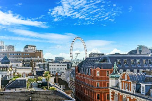 Suite Junior con terraza del hotel Z Hotel Covent Garden. Foto 4
