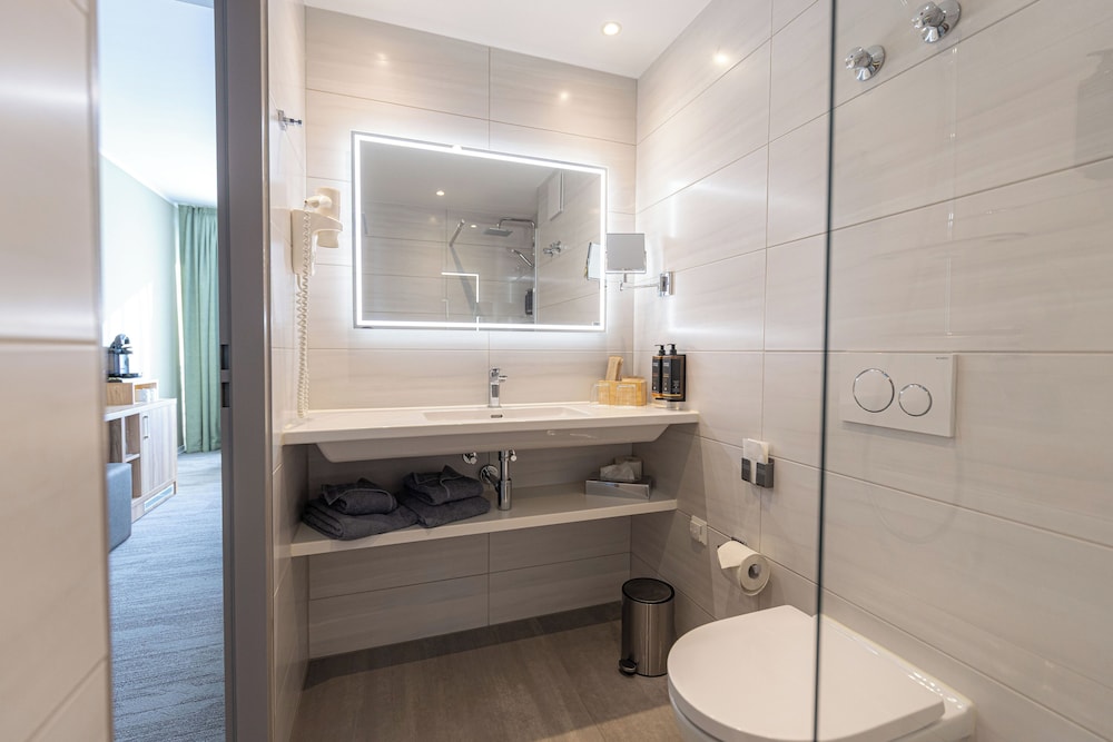 Habitación Privilegio con cama doble del hotel Mercure Riesa Dresden Elbland. Foto 5