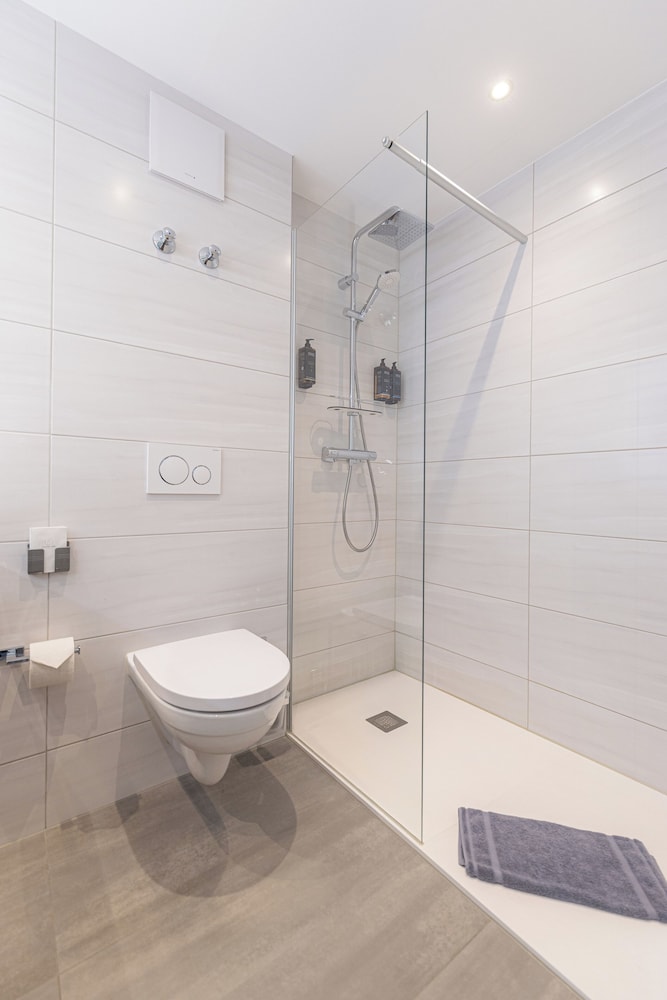 Habitación Privilegio con cama doble del hotel Mercure Riesa Dresden Elbland. Foto 6