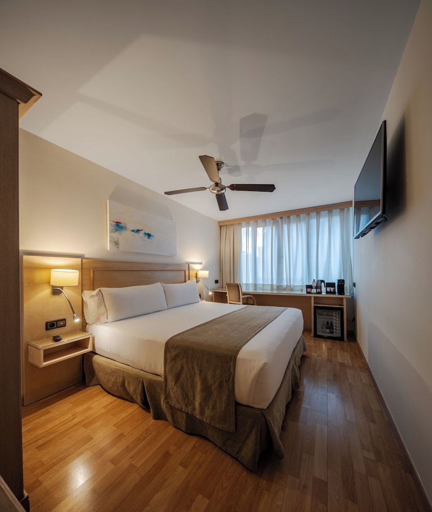 Habitación superior del hotel Luze Castellana