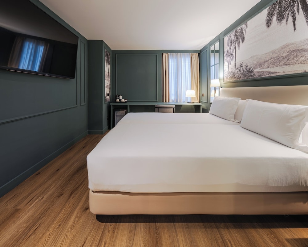 Habitación Deluxe doble del hotel Luze Castellana. Foto 4