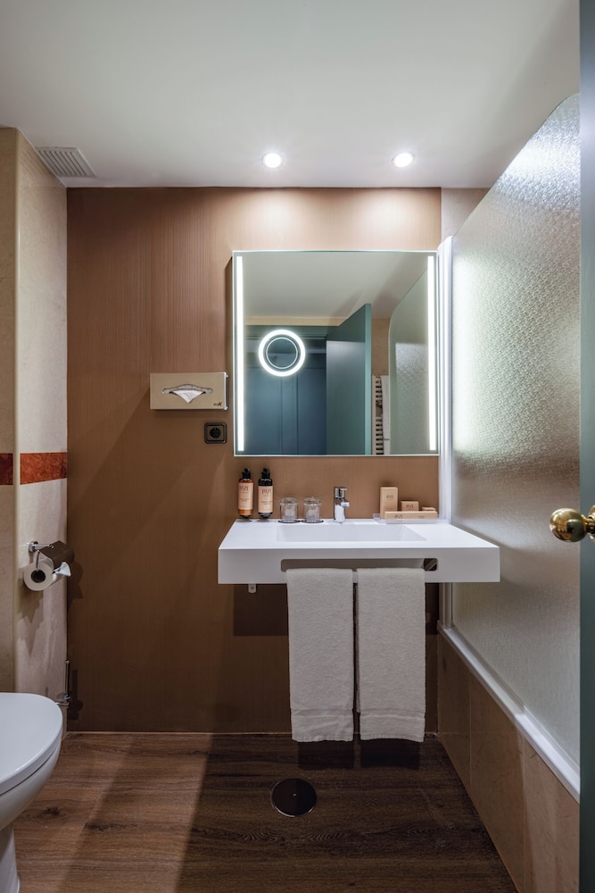 Habitación Mini Deluxe del hotel Luze Castellana. Foto 3