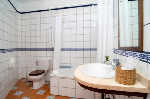 Habitación Doble del hotel El Tejar. Foto 23