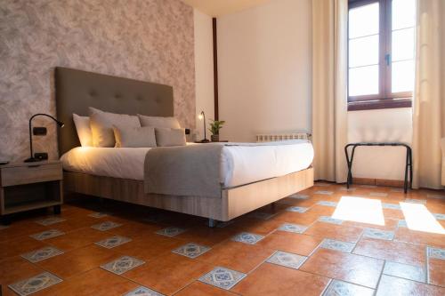 Habitación Doble del hotel El Tejar. Foto 19