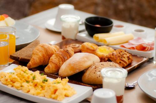 Habitación Doble - 2 camas del hotel El Tejar. Foto 6