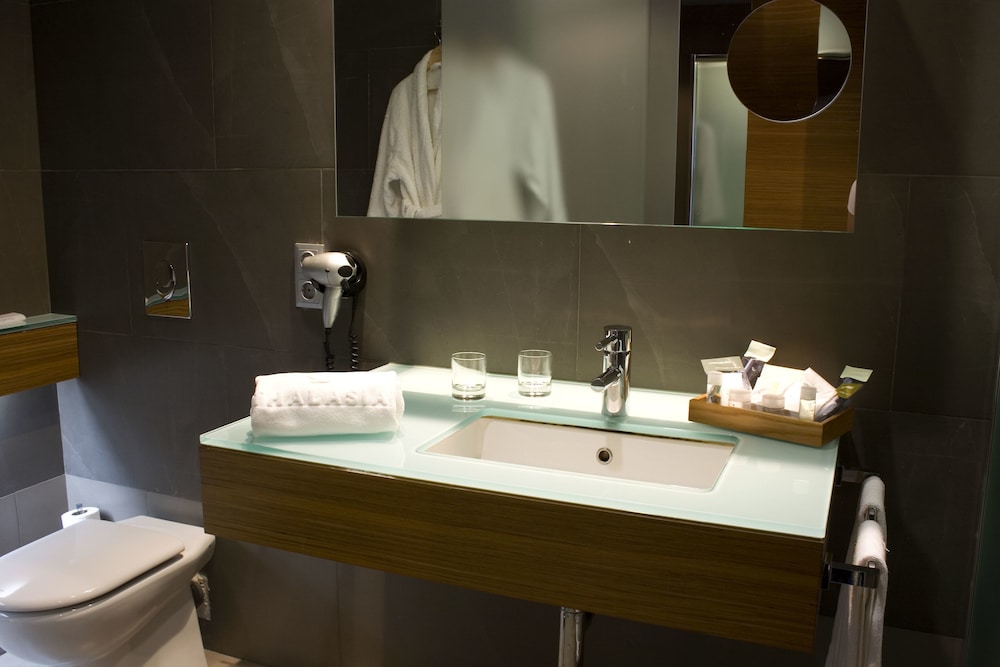 Habitación familiar del hotel Thalasia Costa De Murcia. Foto 3