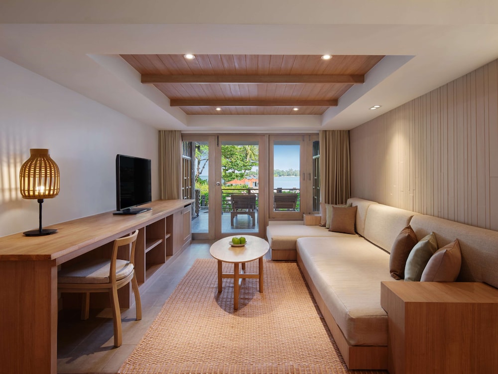 Suite frente a la playa del hotel Garrya Tongsai Bay Samui. Foto 7