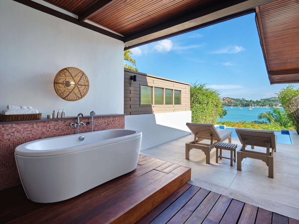 Suite con Piscina en la Ladera con Vistas al Mar del hotel Garrya Tongsai Bay Samui