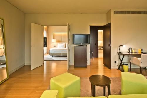 Suite Executive del hotel Golden Tulip São João Da Madeira. Foto 3