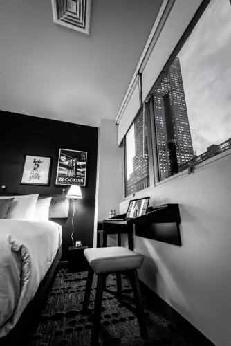 Alojamiento Contemporáneo con cama extragrande del hotel U Hotel Fifth Avenue