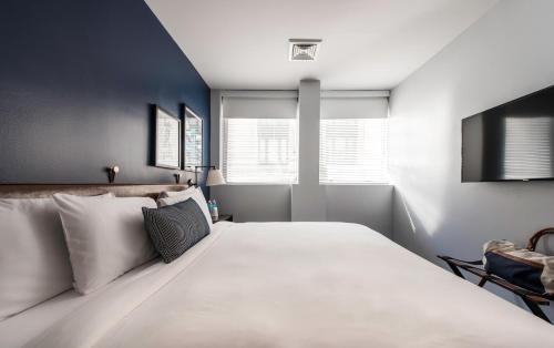 Alojamiento Contemporáneo con cama grande del hotel U Hotel Fifth Avenue. Foto 2