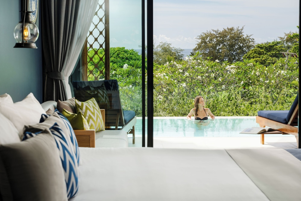 Suite Deluxe con Acceso a la Piscina, Vistas al Mar, 1 Cama King del hotel Avista Grande Phuket Karon - Mgallery. Foto 3
