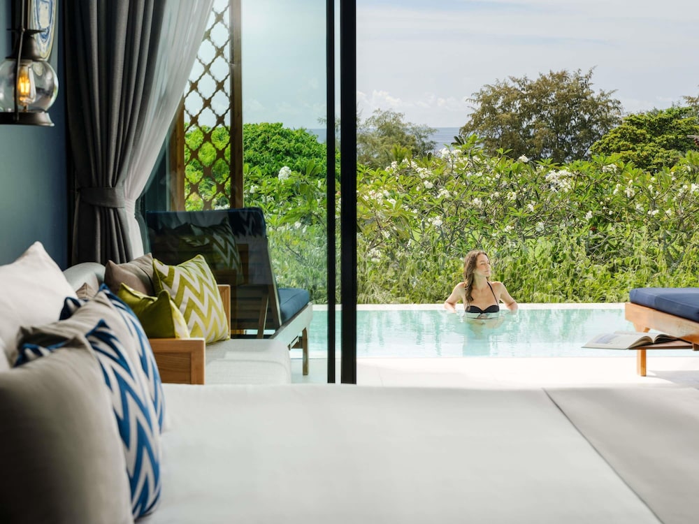 Suite Deluxe con Acceso a la Piscina, Vistas al Mar, 1 Cama King del hotel Avista Grande Phuket Karon - Mgallery. Foto 5