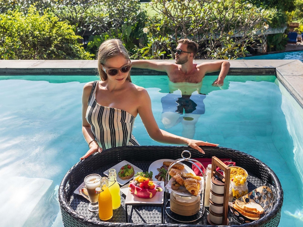 Suite Deluxe con Acceso a la Piscina, Vistas al Mar, 1 Cama King del hotel Avista Grande Phuket Karon - Mgallery. Foto 10