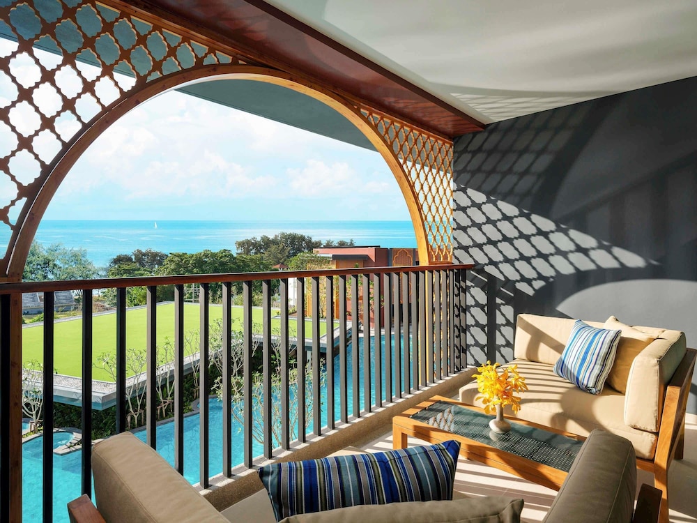 Habitación Premier, Vistas al Mar, 1 Cama King, Balcón del hotel Avista Grande Phuket Karon - Mgallery. Foto 4