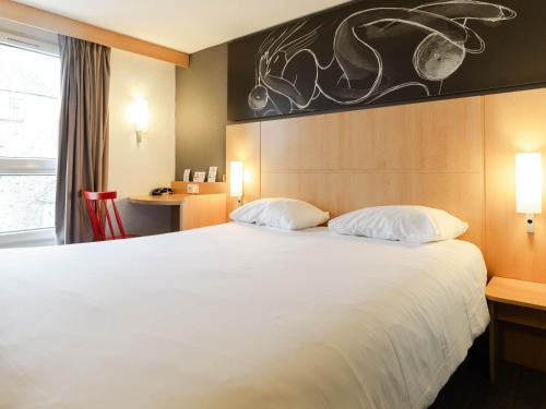 Habitación Estándar con vistas al mar - 1 cama doble del hotel Ibis Roscoff Bord De Mer. Foto 8