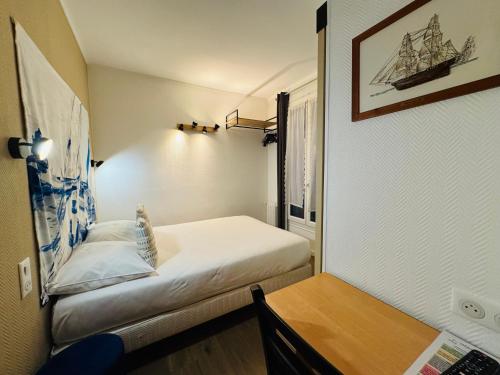 Habitación Individual del hotel L'amiral. Foto 2
