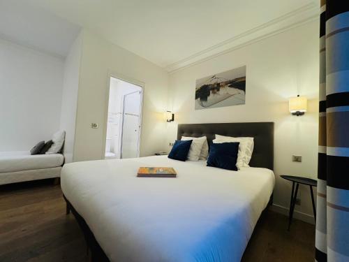 Habitación Triple del hotel L'amiral