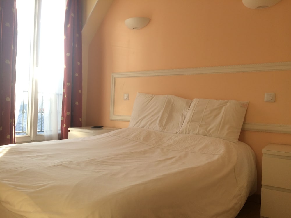 Habitación estándar doble del hotel André Gill. Foto 5
