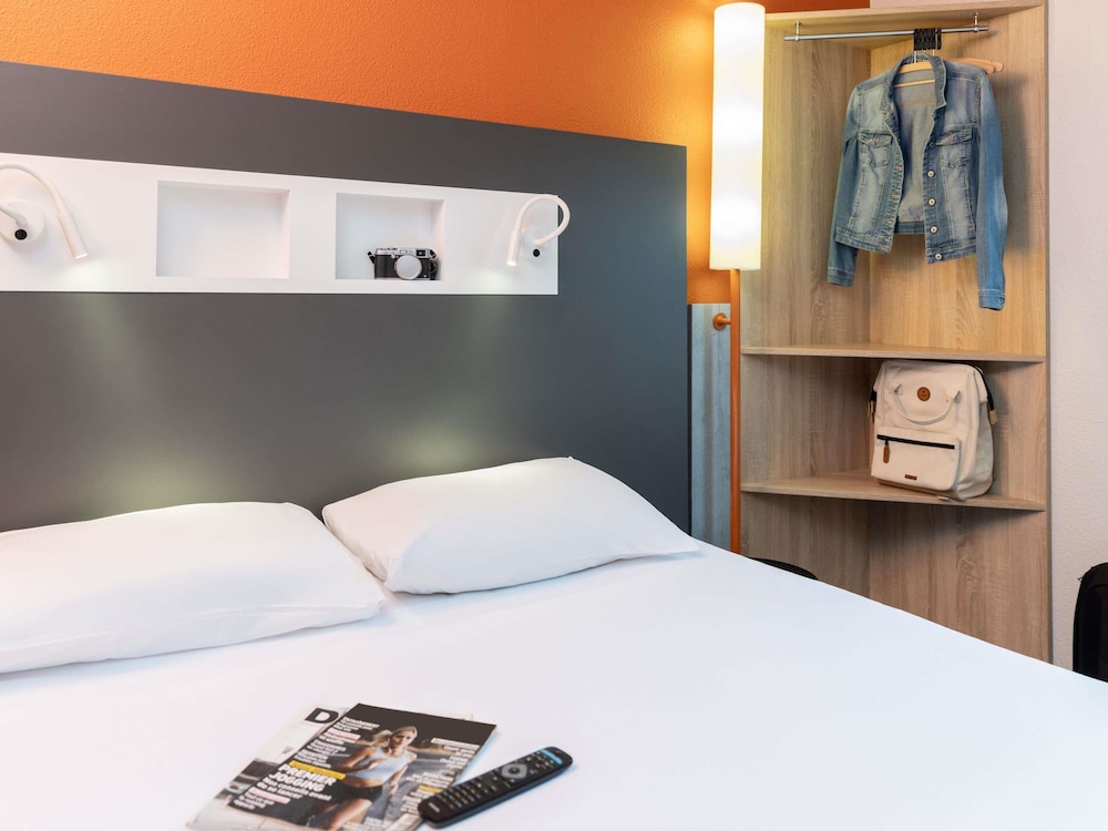 Doble - Habitación con cama grande del hotel ibis budget Carcassonne La Cité