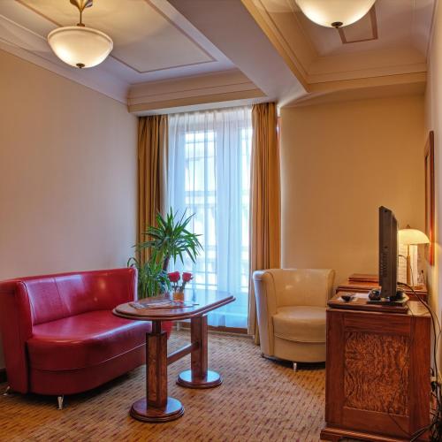 Suite del hotel Majestic Plaza Prague. Foto 2