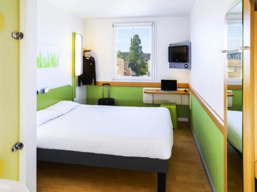 Habitación Doble del hotel Ibis Budget Marsella Vitrolles. Foto 4