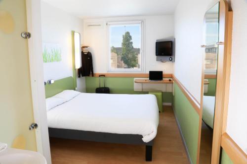 Habitación Doble del hotel Ibis Budget Marsella Vitrolles. Foto 6