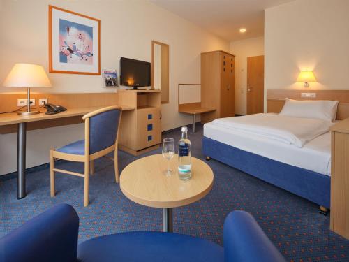 Habitación Confort del hotel YORS Hannover. Foto 1
