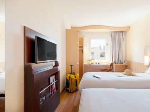 Habitación Doble Estándar - 2 camas del hotel Ibis Nancy Centre Gare Et Congres. Foto 7