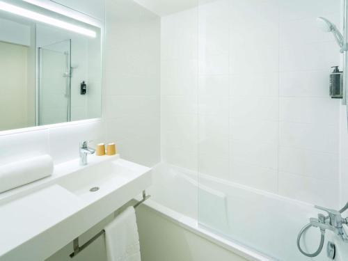 Habitación familiar Normal del hotel Ibis Budget Nantes Sainte Luce. Foto 5