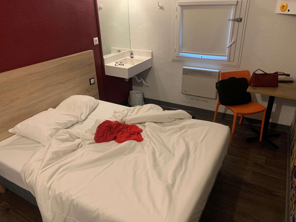 Habitación Tandem para un máximo de 2 personas. Básicos #ontheroad del hotel f1 Villepinte Parc Des Expositions. Foto 5