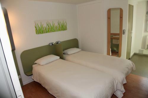 MATRIMONIAL - Habitación con dos camas individuales para hasta 2 personas del hotel Ibis Budget Nice Palais Nikaia. Foto 3