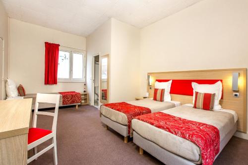 Habitación Triple del hotel D'win