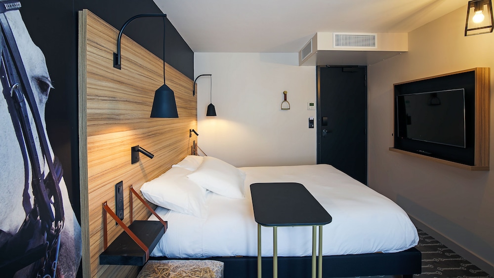 Habitación Estándar con 1 cama doble del hotel Ibis Styles Laval Centre Gare. Foto 8