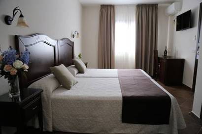 Habitación doble del hotel Arcos De Montemar. Foto 5