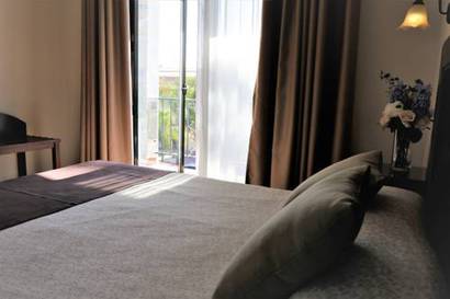 Habitación individual del hotel Arcos De Montemar. Foto 1