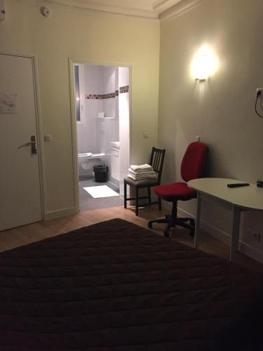 Habitación Doble Confort del hotel Hôtel Alléty. Foto 12