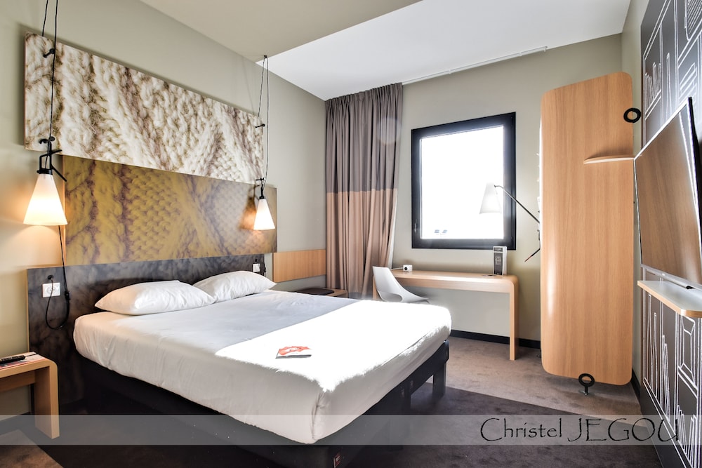 Habitación Estándar con 1 cama doble del hotel Ibis Niort Est Mendes France. Foto 3