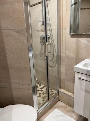 Habitación Doble con baño privado - 2 camas del hotel Luna Park. Foto 2