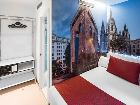 Habitación individual del hotel Catalonia Avinyó. Foto 2