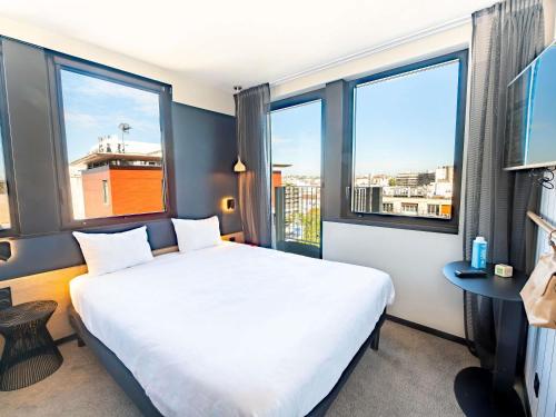 Habitación Doble Estándar del hotel Ibis Styles Paris 16 Boulogne. Foto 3