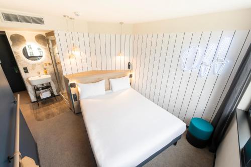 Habitación Doble Estándar del hotel Ibis Styles Paris 16 Boulogne. Foto 8