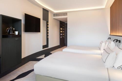 Habitación Familiar del hotel Melia Bilbao. Foto 4