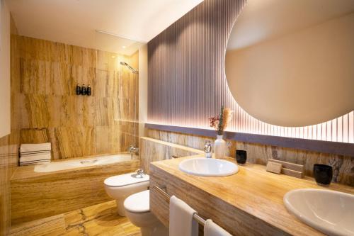 Habitación The Level del hotel Melia Bilbao. Foto 1