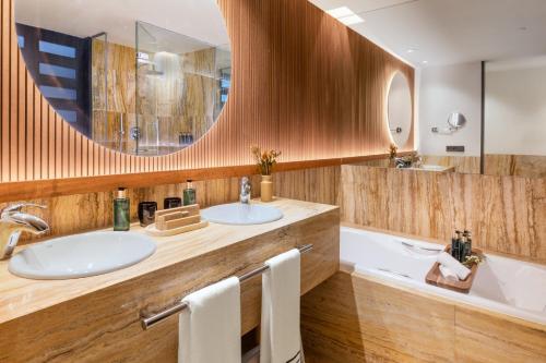 Suite Junior The Level del hotel Melia Bilbao. Foto 3