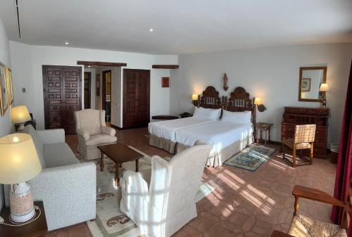 Habitación Doble Superior del hotel Parador De Plasencia. Foto 4