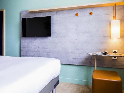 Habitación Doble del hotel Ibis Budget Paris Gennevilliers. Foto 1